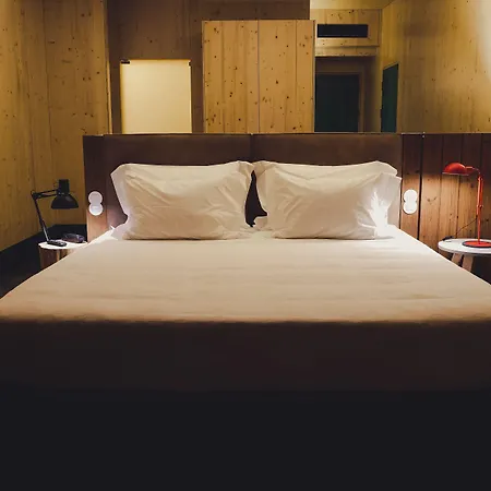 فندق Feelviana Sport فيانا دو كاستيلو