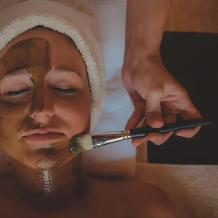 Feelviana Sport فندق 4*