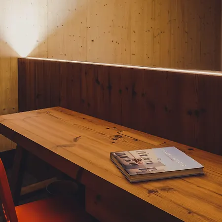 Feelviana Sport Отель 4*